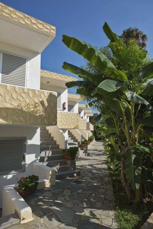Fili Hotel Apartments Tigaki エクステリア 写真