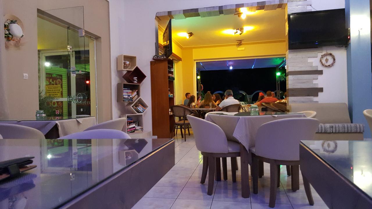 Fili Hotel Apartments Tigaki エクステリア 写真