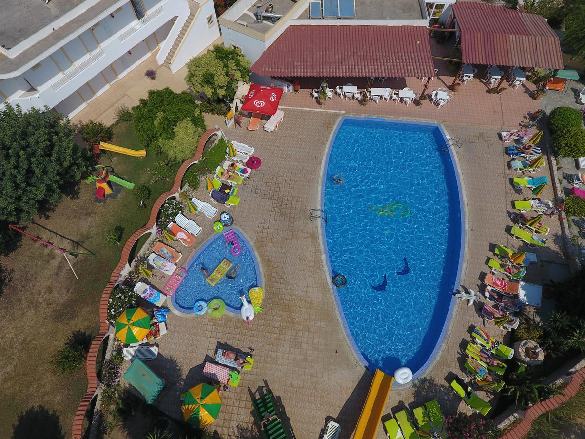 Fili Hotel Apartments Tigaki エクステリア 写真