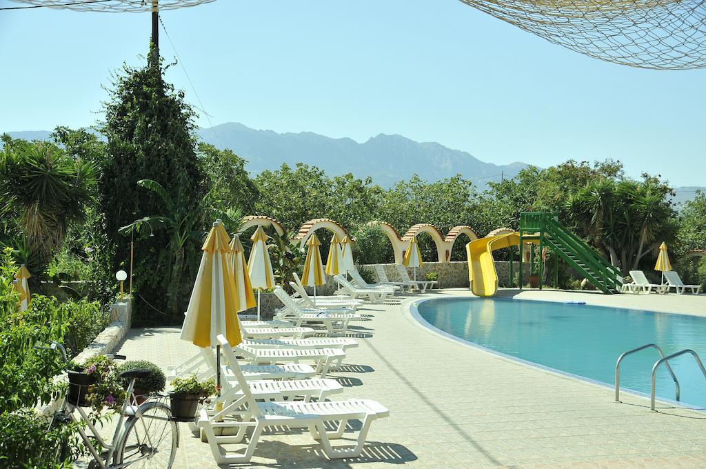 Fili Hotel Apartments Tigaki エクステリア 写真